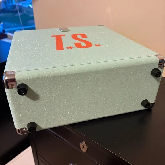 Taylor Swift The Life of a Showgirl vinyl record storage case